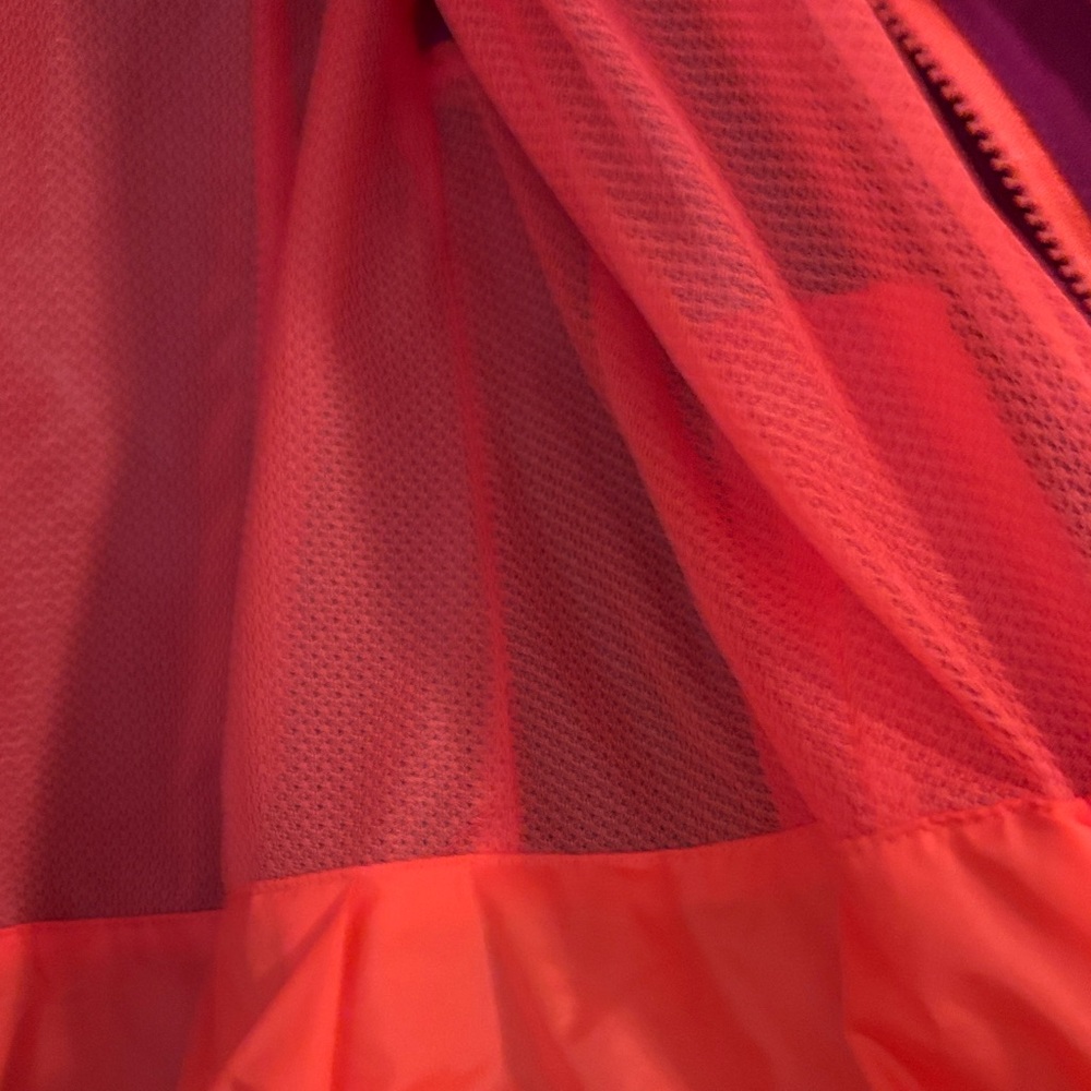 The North Face Women's Magenta and Orange Ski Jacket, Small - Picture 4 of 13